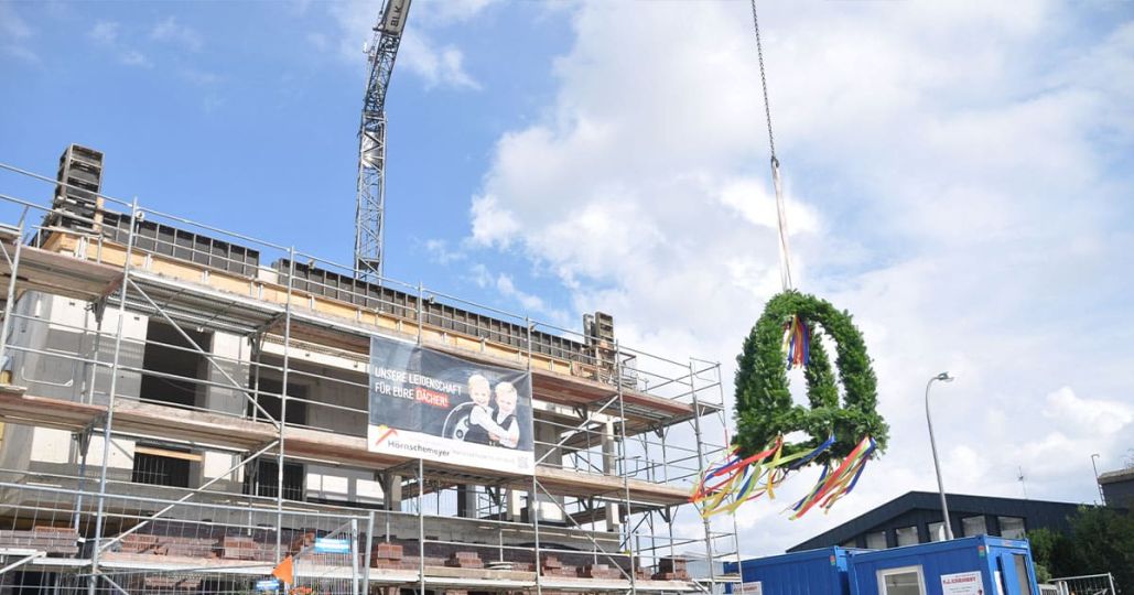 Richtfest für neues Hörnschemeyer Firmengebäude